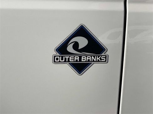 Certified 2023 Ford Bronco Outer Banks image 11