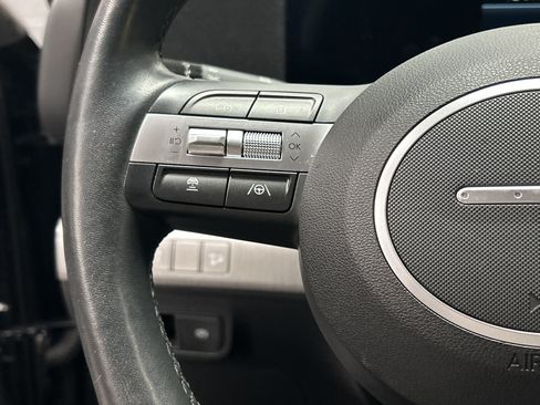 Used 2024 Hyundai Kona SEL AWD/4WD image 18