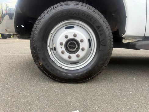 Used 2012 Ford F350 XL w/ PWR Equipment Group AWD/4WD image 22
