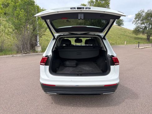 Used 2019 Volkswagen Tiguan SEL Premium AWD/4WD image 26