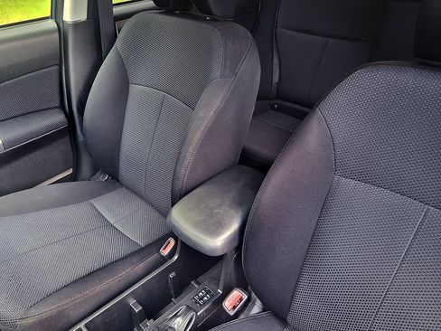 Used 2012 Subaru Forester 2.5X Premium AWD/4WD image 37