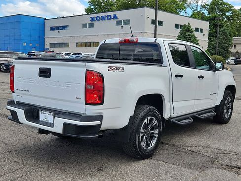Used 2022 Chevrolet Colorado Z71 AWD/4WD image 6