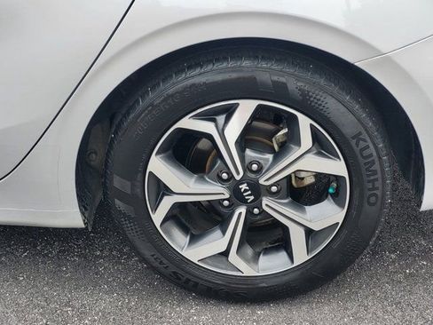 Used 2021 Kia Forte LXS image 8