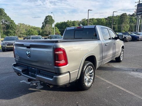 Used 2022 RAM 1500 Laramie AWD/4WD image 3