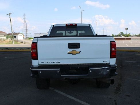 Used 2016 Chevrolet Silverado 2500 LTZ w/ Duramax Plus Package AWD/4WD image 7