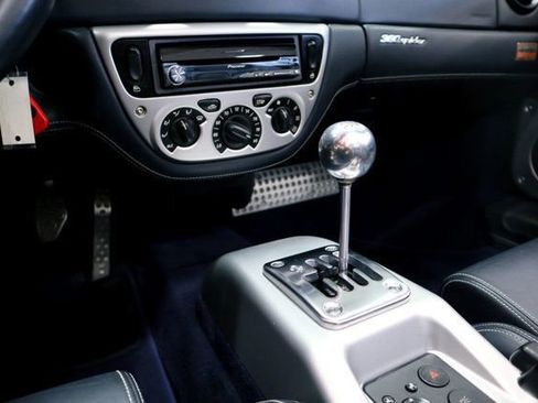 Used 2004 Ferrari 360 Spider image 26