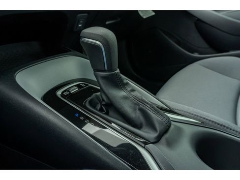 Used 2026 Toyota Corolla SE image 23