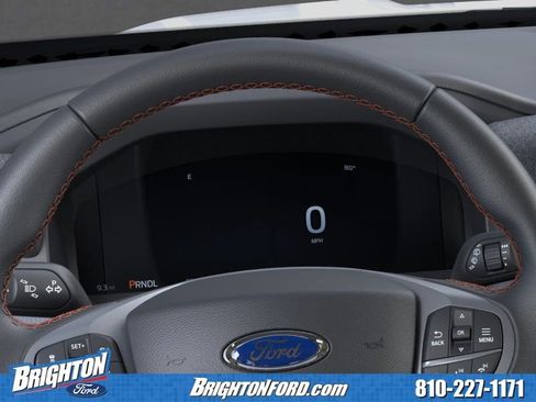 Used 2026 Ford Explorer Active AWD/4WD image 15