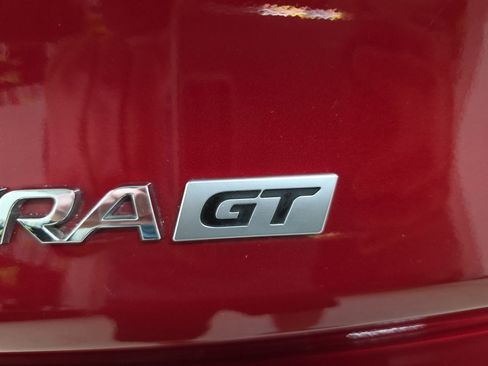 Used 2018 Hyundai Elantra GT image 22