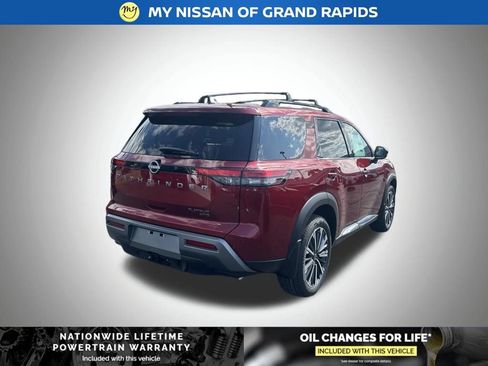 New 2026 Nissan Pathfinder Platinum AWD/4WD image 5