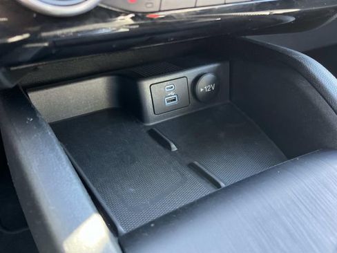 Used 2022 Ford Escape SEL w/ Technology Package image 39