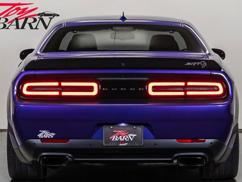 Used 2023 Dodge Challenger SRT Hellcat image 4