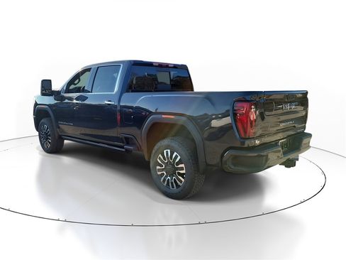 New 2026 GMC Sierra 2500 Denali Ultimate w/ Max Trailering Package image 4