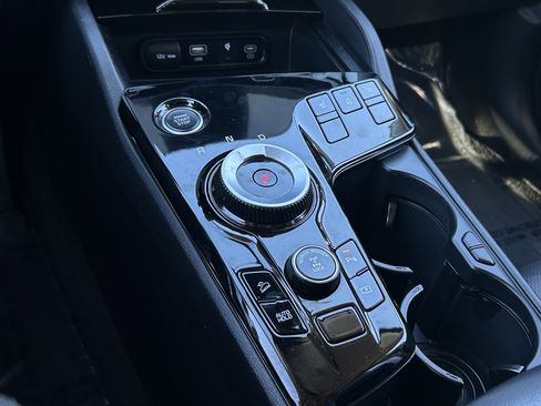 Certified 2023 Kia Sportage EX w/ EX Premium Package image 26