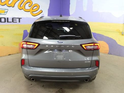 Used 2023 Ford Escape ST-Line w/ Tech Pack #1 AWD/4WD image 7