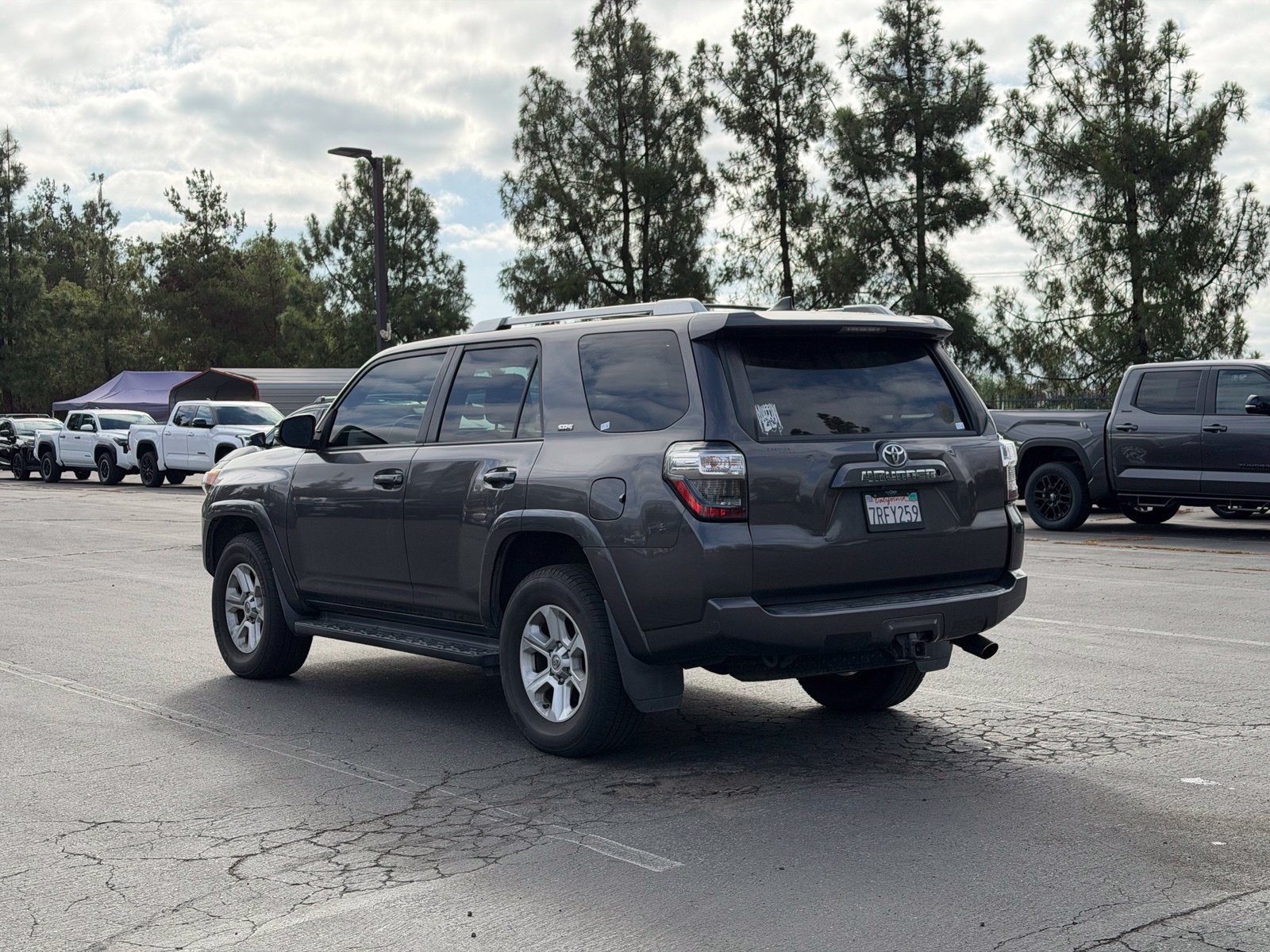 Used 2016 Toyota 4Runner SR5 Premium AWD/4WD image 3