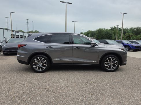 Used 2023 Acura MDX SH-AWD w/ Technology Package image 9