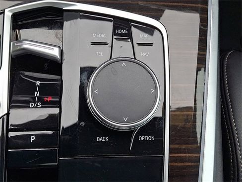 Used 2024 BMW X5 xDrive40i w/ Parking Assistance Package image 16