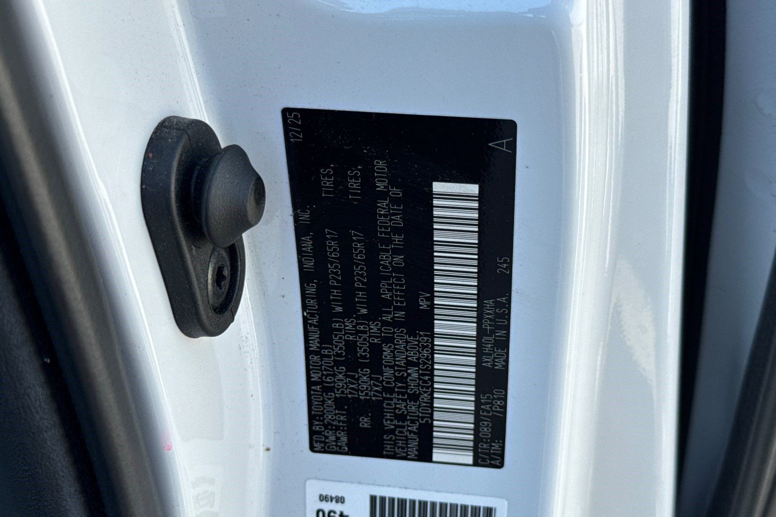 Used 2026 Toyota Sienna XLE FWD image 27