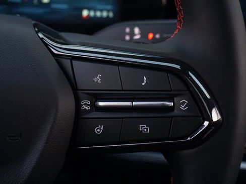 New 2026 Chevrolet Equinox RS image 21