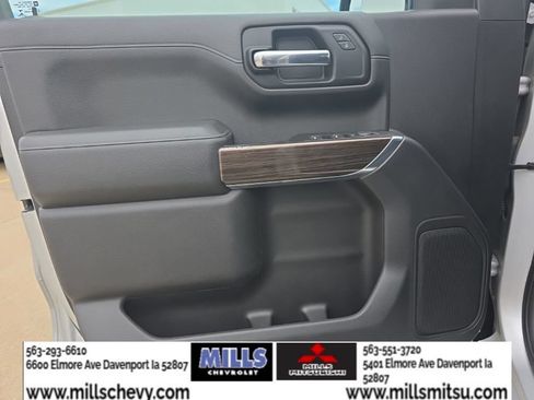 Used 2022 Chevrolet Silverado 1500 LT Trail Boss w/ Bed Protection Package AWD/4WD image 16