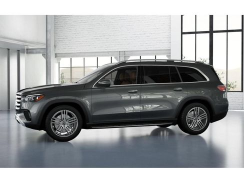 Certified 2026 Mercedes-Benz GLS 450 4MATIC image 36