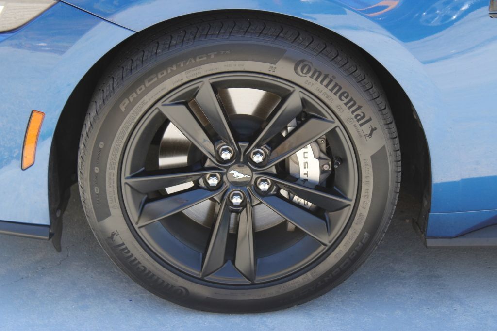 Used 2024 Ford Mustang GT RWD image 8