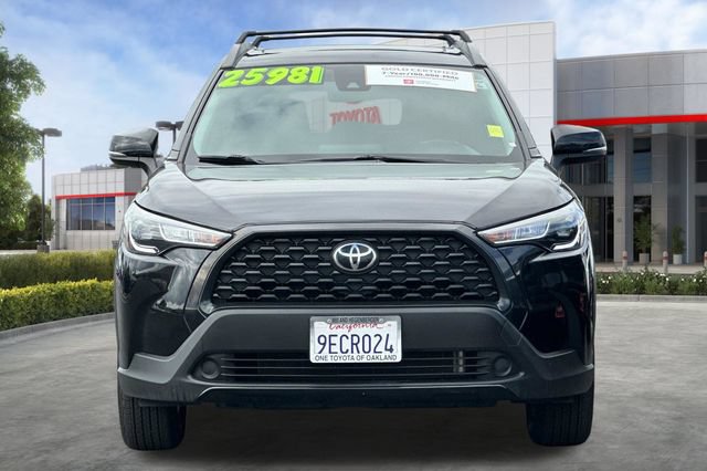 Certified 2022 Toyota Corolla Cross LE w/ Moonroof Package FWD image 11