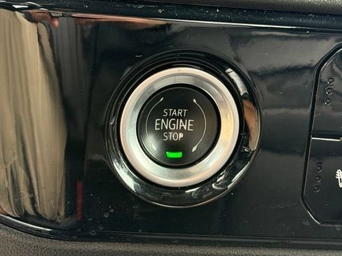 Used 2024 GMC Sierra 1500 Elevation w/ LPO, Elevation Black Package AWD/4WD image 10