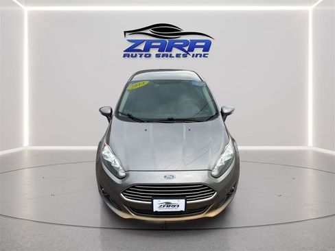 Used 2014 Ford Fiesta SE w/ Equipment Group 201A FWD image 10