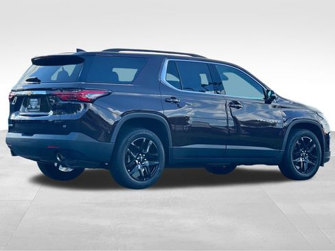 Used 2023 Chevrolet Traverse LT FWD image 7