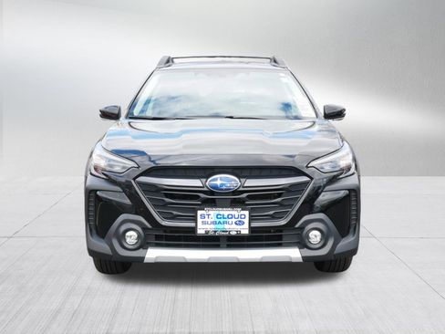 Certified 2024 Subaru Outback Limited AWD/4WD image 2