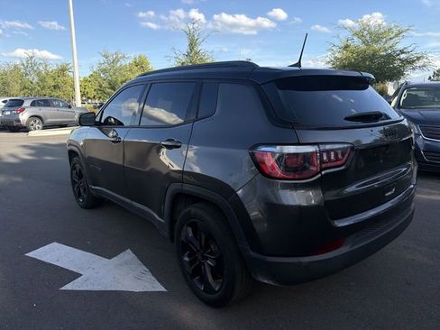 Used 2018 Jeep Compass Latitude w/ Popular Equipment Group FWD image 14