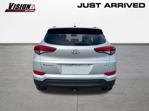 Used 2017 Hyundai Tucson SE image 6