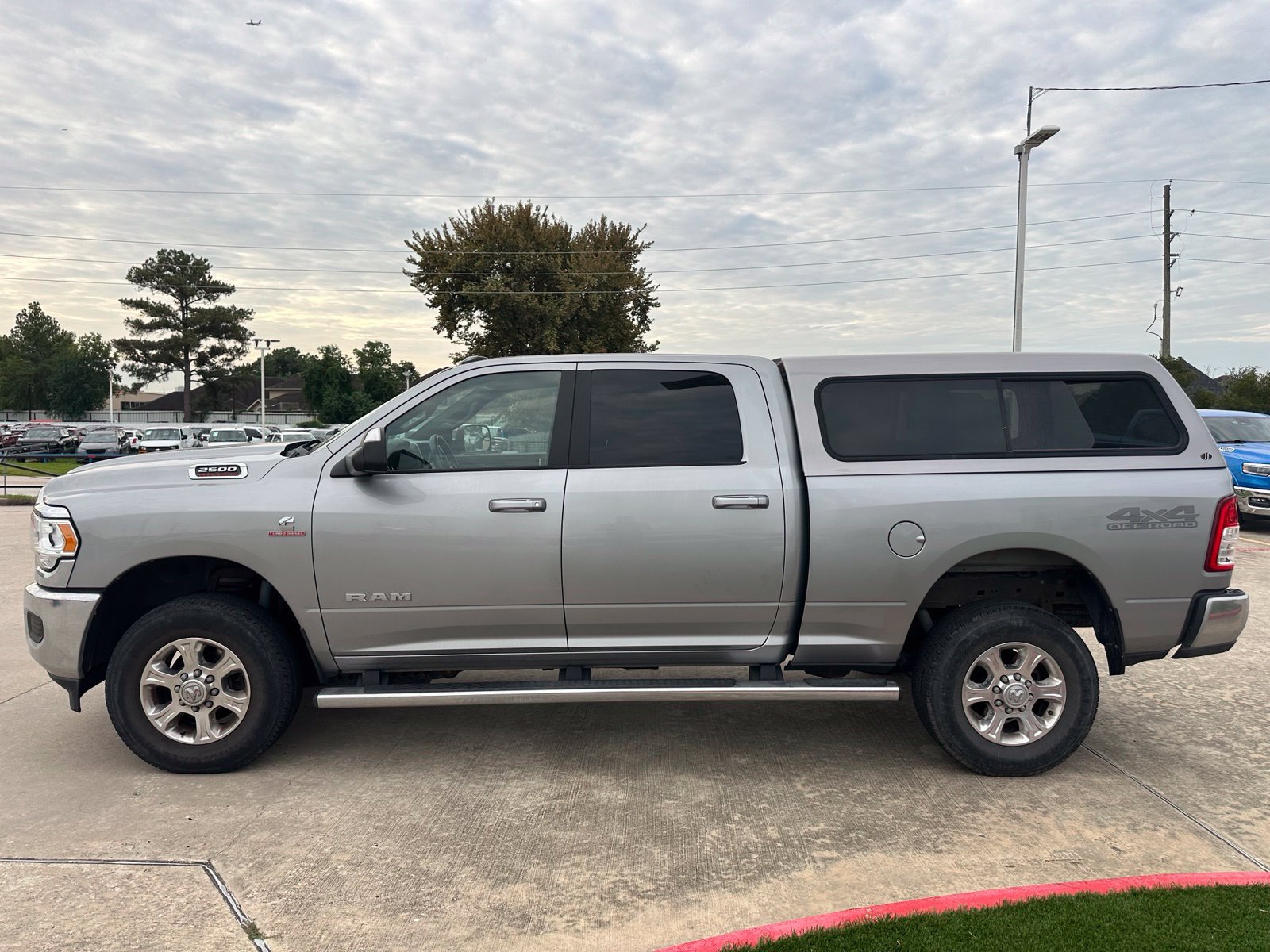 Used 2022 RAM 2500 Lone Star w/ Snow Chief Group AWD/4WD image 4