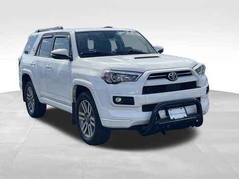 Used 2022 Toyota 4Runner TRD Sport w/ Technology Package AWD/4WD image 3