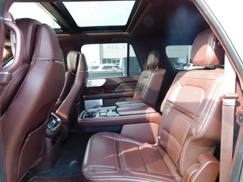 Used 2019 Lincoln Navigator L Black Label image 20