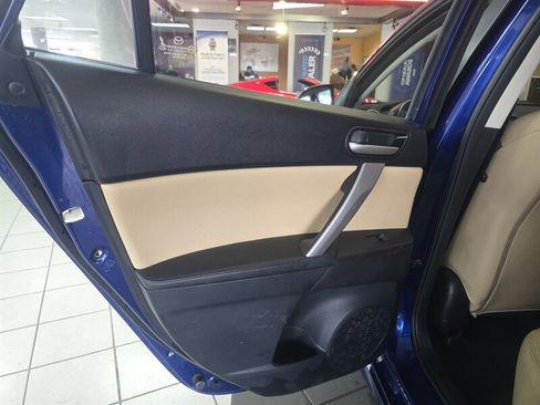 Used 2012 MAZDA MAZDA3 s Grand Touring image 10