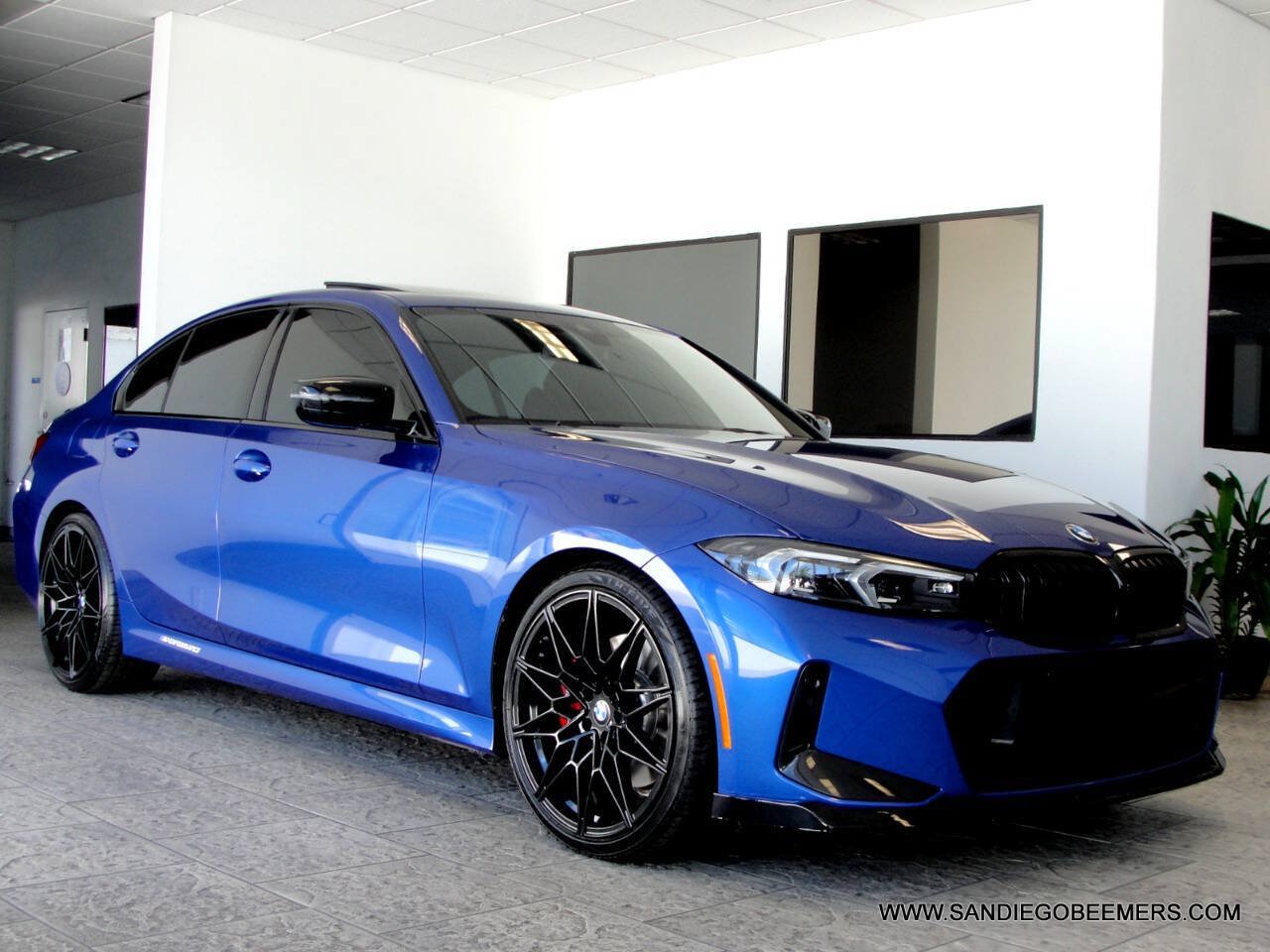Used 2023 BMW 330i Sedan w/ M Sport Package RWD image 63