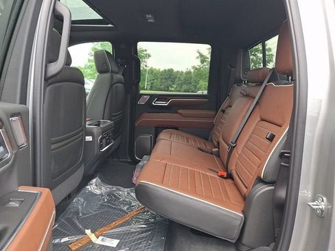 New 2026 GMC Sierra 2500 Denali Ultimate w/ Snow Plow Prep/Camper Package AWD/4WD image 6