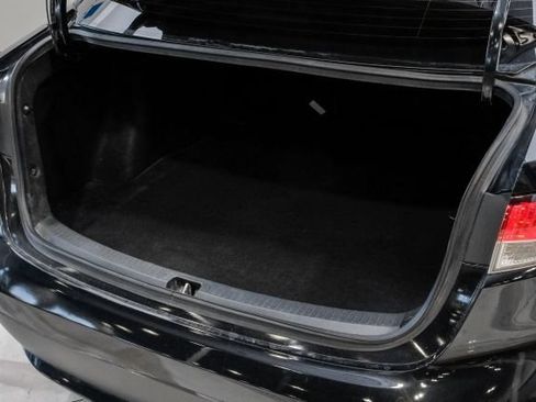 Used 2021 Toyota Corolla LE FWD image 52
