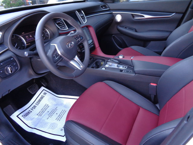 Used 2023 INFINITI QX50 Sport AWD/4WD image 11