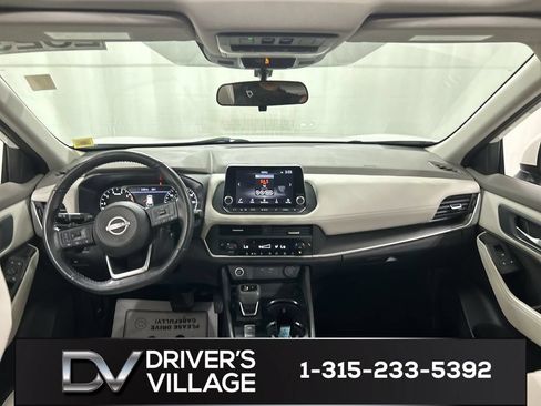 Used 2023 Nissan Rogue SV w/ SV Premium B Package AWD/4WD image 18