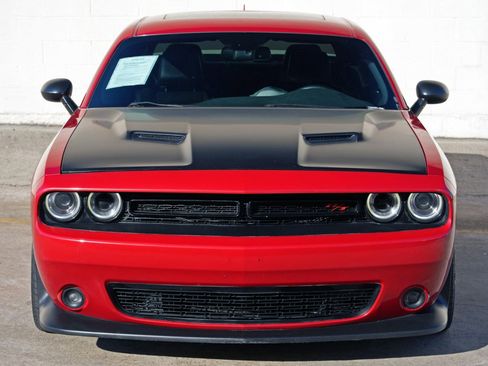 Used 2016 Dodge Challenger R/T Scat Pack w/ Leather Interior Group RWD image 41