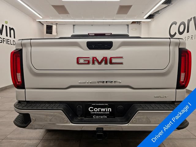 Used 2022 GMC Sierra 1500 SLT w/ Driver Alert Package I AWD/4WD image 4