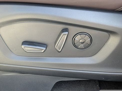 New 2026 Ford Explorer Platinum image 21