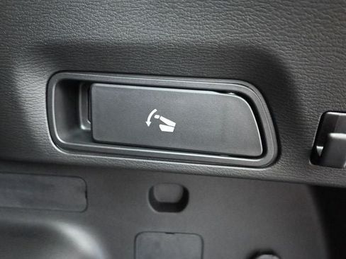New 2026 Nissan Rogue SL AWD/4WD image 31