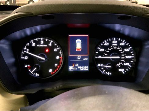 Certified 2025 Subaru Forester image 24