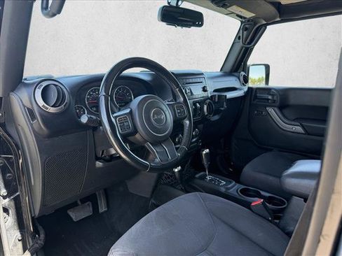Used 2017 Jeep Wrangler Unlimited Sport w/ Quick Order Package 24S AWD/4WD image 10