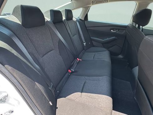 Used 2024 Honda Accord EX image 19
